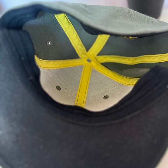 Batman DC Comics Gray Lightweight Stretch Fit Cap Superhero Hat Gray Mens Unisex - Picture 6 of 6